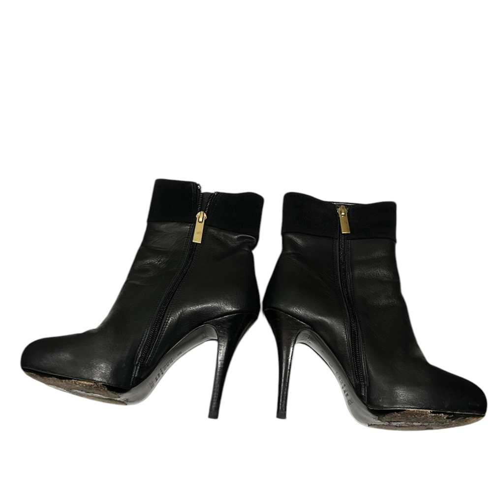 Elegant Black Leather Ankle Boots - Picture 5 of 10